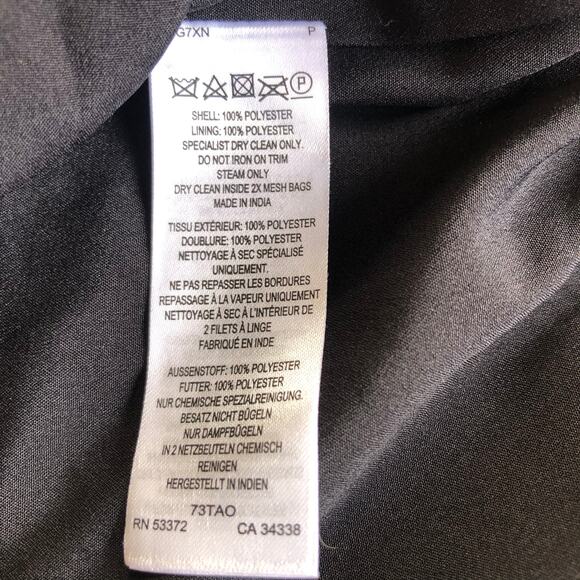 NWT French Connection Black Floral Embroidered 3D Mesh Mini Skirt Sz 0 Festival - Picture 6 of 9